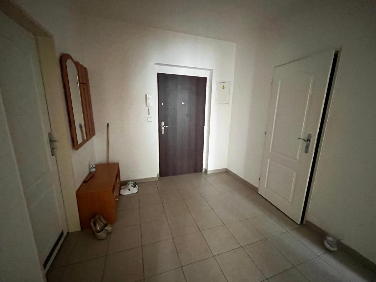Monfas Apartment Garden City Praha Bagian luar foto